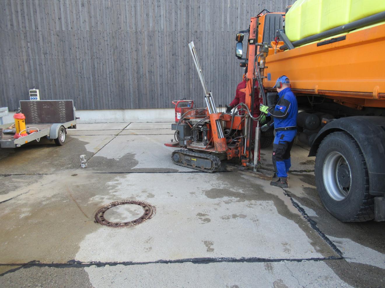 Baugrundgutachten zum Aufstellen eines 30 m³ Sohletanks in Riesa/ Landkreis Meißen