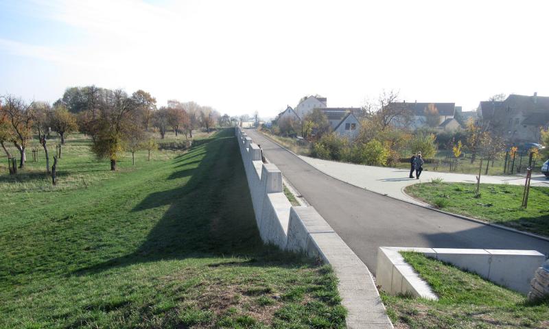 Jährliche Überwachung der Hochwasserschutzanlage im Rahmen der Laufendhaltung der Deichbücher des Betriebes Oberes Elbtal Lose1 bis 8