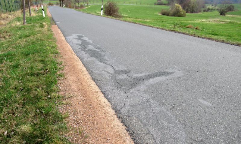 Beweissicherung - vor Baubeginn - Deponie Cunnersdorf - Zufahrt Straßenabschnitt Lange Straße 37, Glashütte / OT Schlottwitz